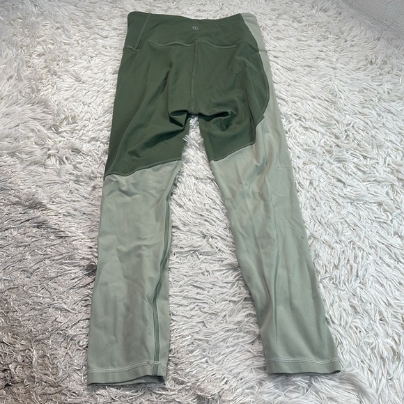 Lululemon Nulu Colour Block High-Rise Crop 23" Green Twill / Green Fern - Picture 7 of 9